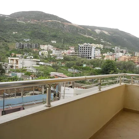Elis Apartment *